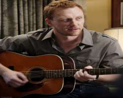 Not only he is an admirable actor but also interested in singing and playing guitar. He also released a Scottish folk music album called 